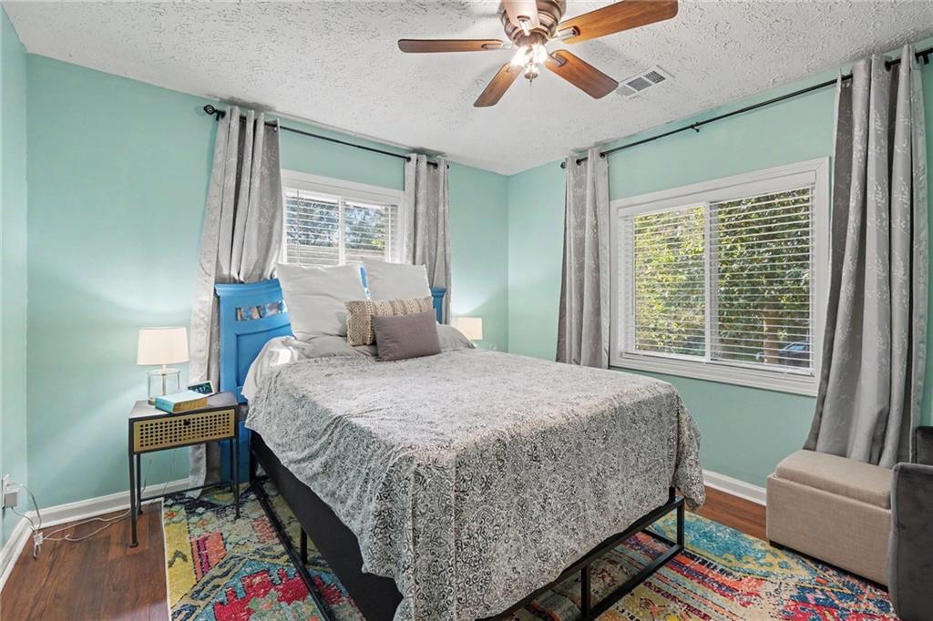 1764 Hollyhock Terrace