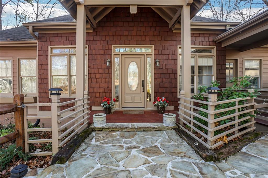 600 Wake Robin Drive