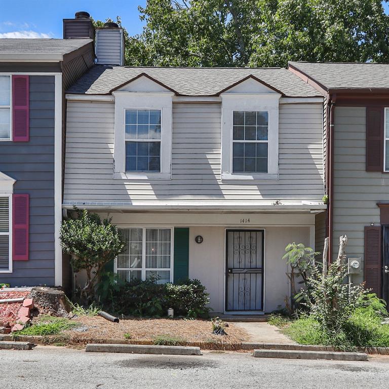 This 2BR/2.5BA townhome with no HOA is a great opportunity for both homeowners and investors. Major updates include a brand-new roof and an HVAC system just 4 years old, offering peace of mind while leaving room to add your own finishing touches. Conveniently located near Highway 78, I-285, Stone Mountain Park, Emory, CDC, Mercer, GSU Clarkston, and downtown Decatur, this home provides unbeatable access to schools, shopping, dining, and recreation. With its prime location and rental potential, this is a rare opportunity you don’t want to miss!