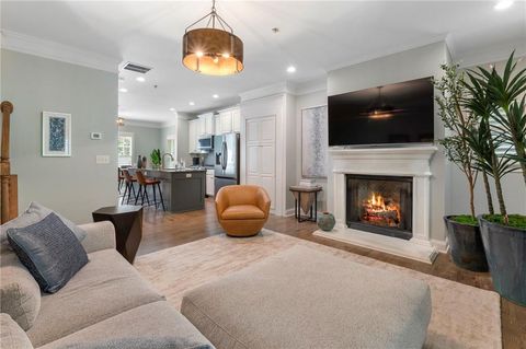 Townhouse For Sale - 402 Wade Creek Road<br/> Alpharetta, GA 30009