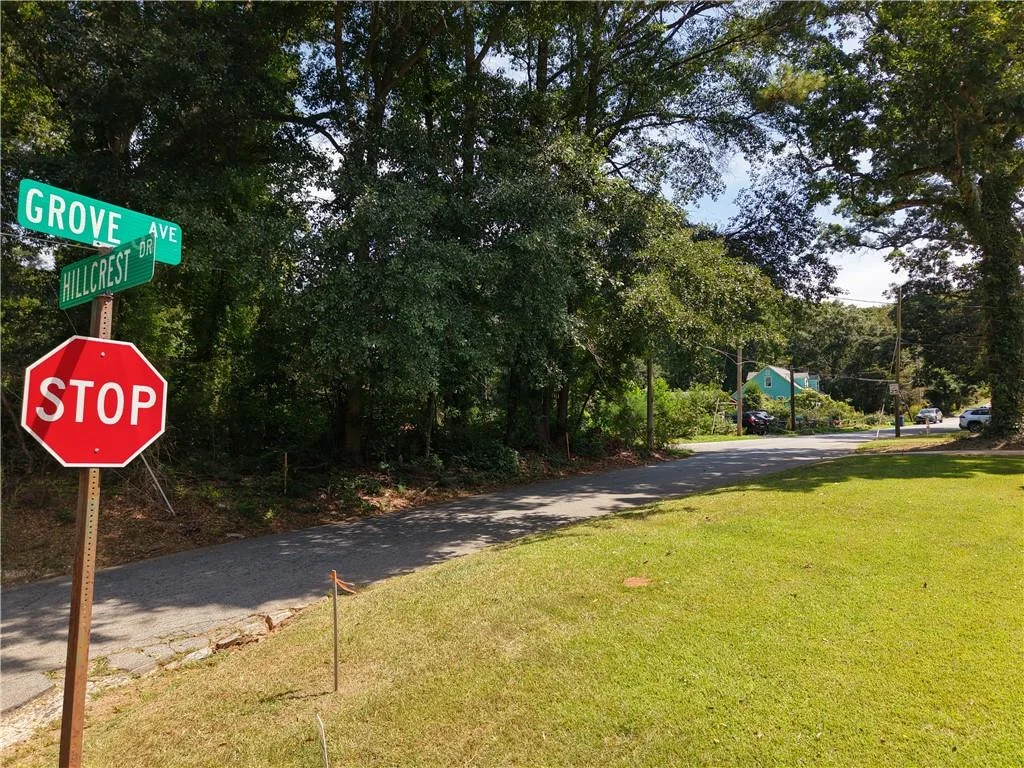 1929 Grove Avenue, East Point, GA, 30344