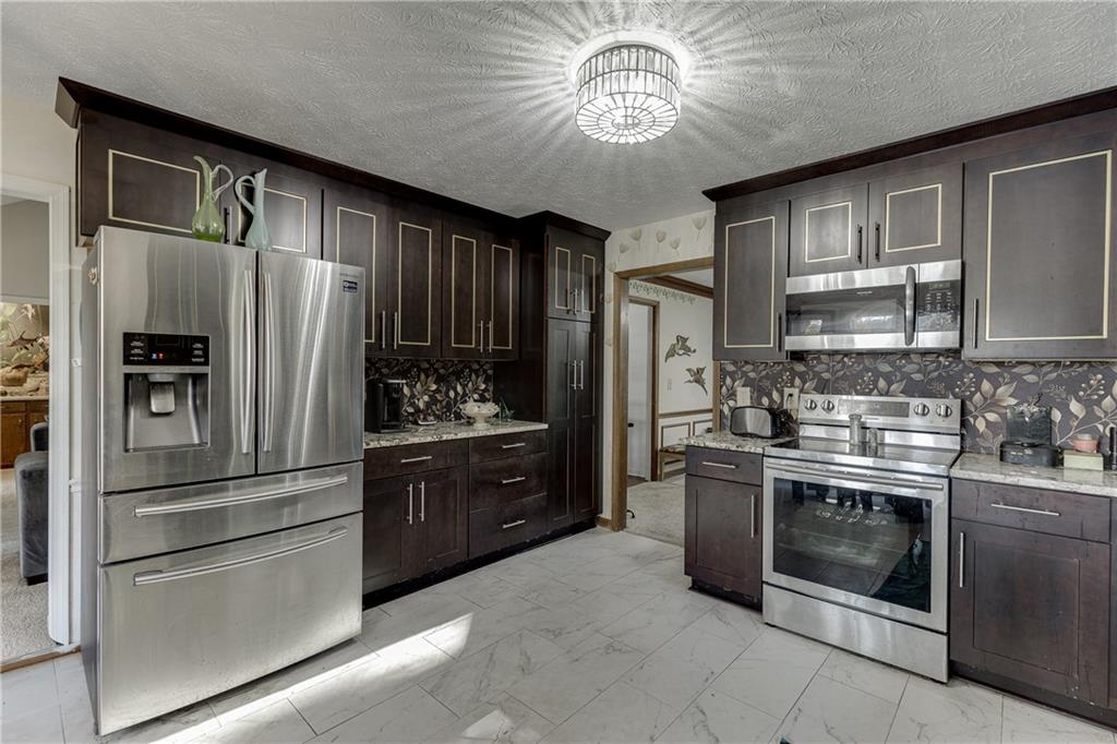 Summit Chase - Residential