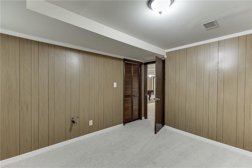 Summit Chase - Residential