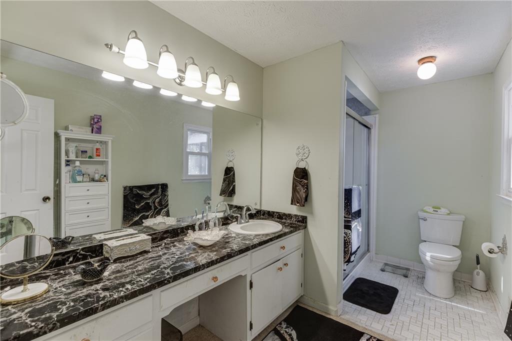 Summit Chase - Residential