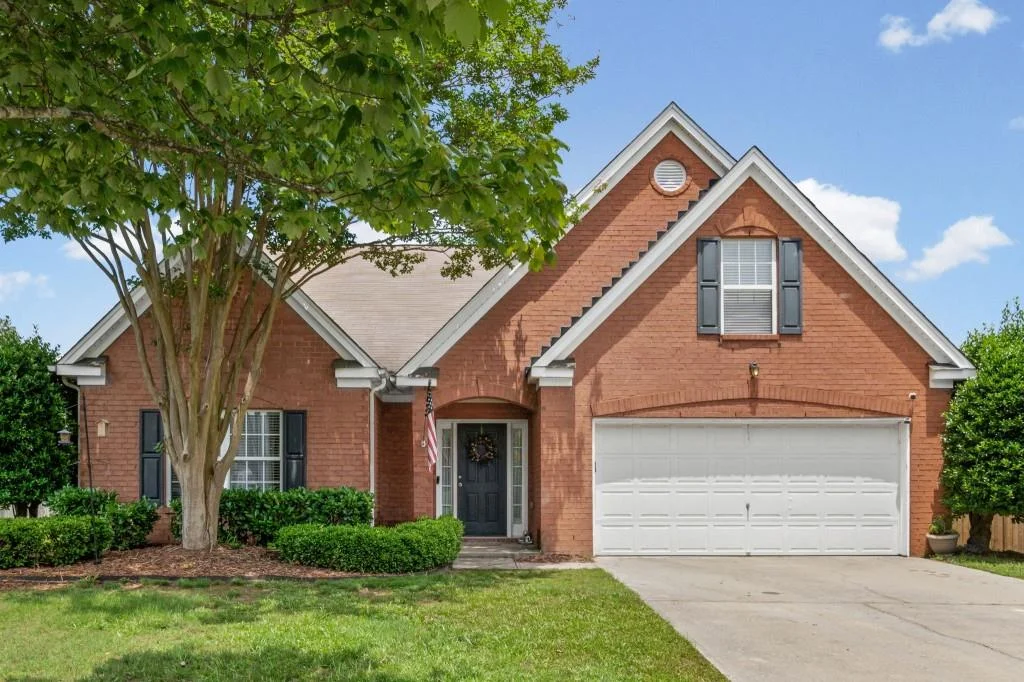 2114 Beacon Crest Drive