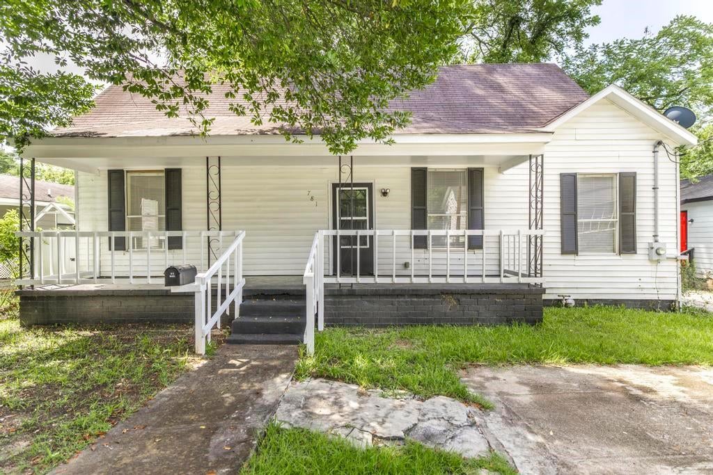 781 Applewood Street