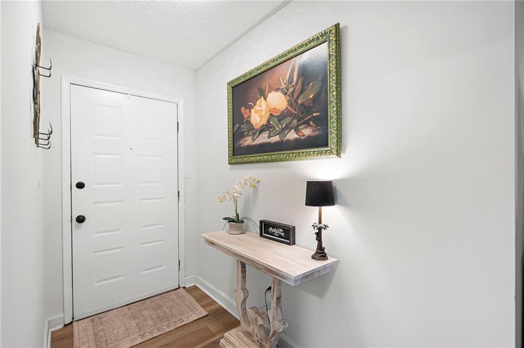 607 Riverview Drive SE 607