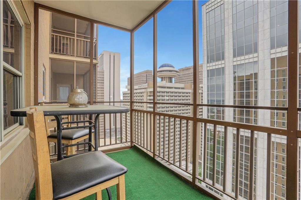 300 Peachtree Street #22N, Atlanta, Georgia image 16