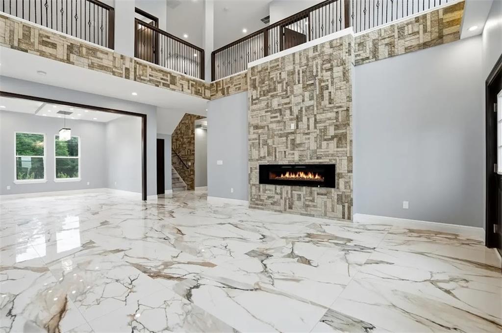 1515 Grayson Parkway