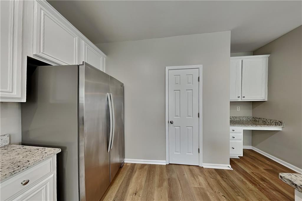 4590 Carver Court, Cumming, Georgia image 5