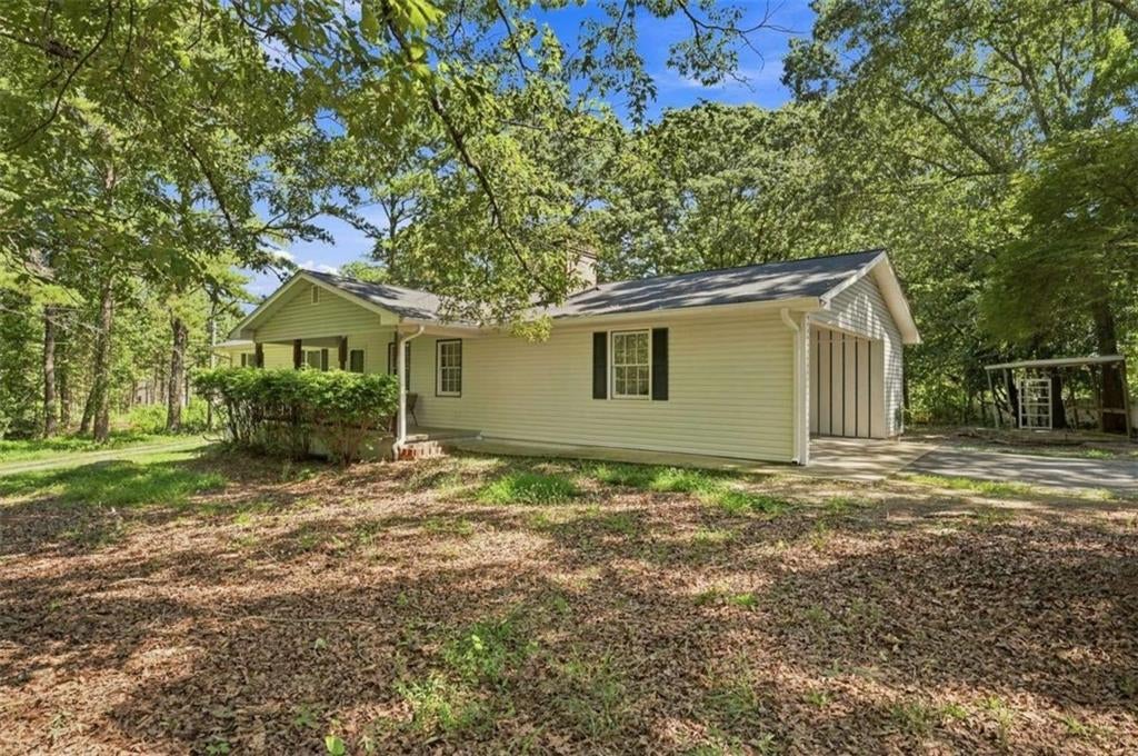 556 Auburn Road