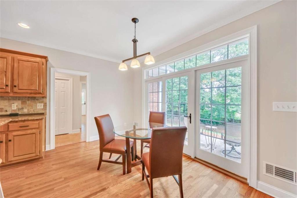 328 Broadmoor Way, Mcdonough, Georgia image 11