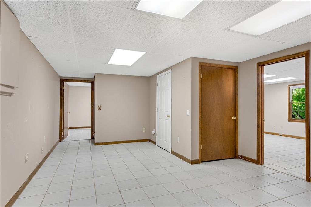 3402 Johnson Ferry Road, Roswell, Georgia image 38