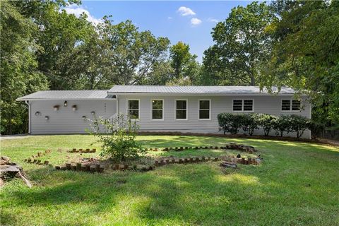 A home in Douglasville