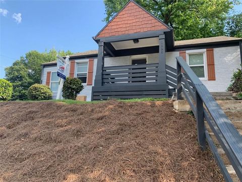 1298 GIDEONS Drive SW Atlanta GA 30314