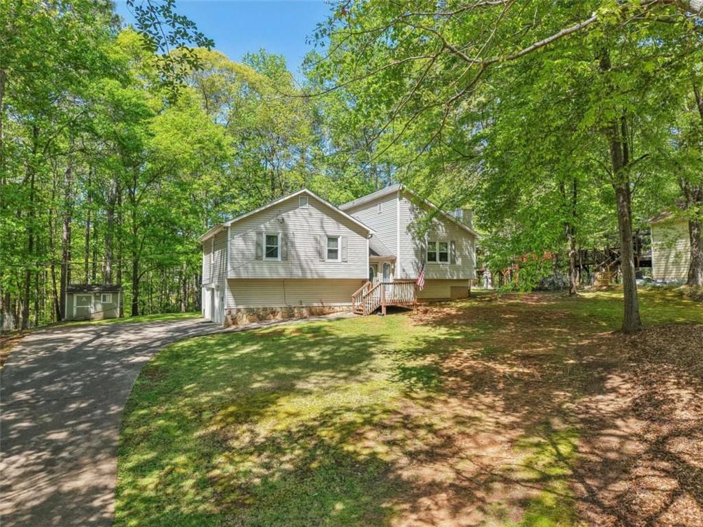 4315 Hickory Point Drive, Canton, Georgia image 2