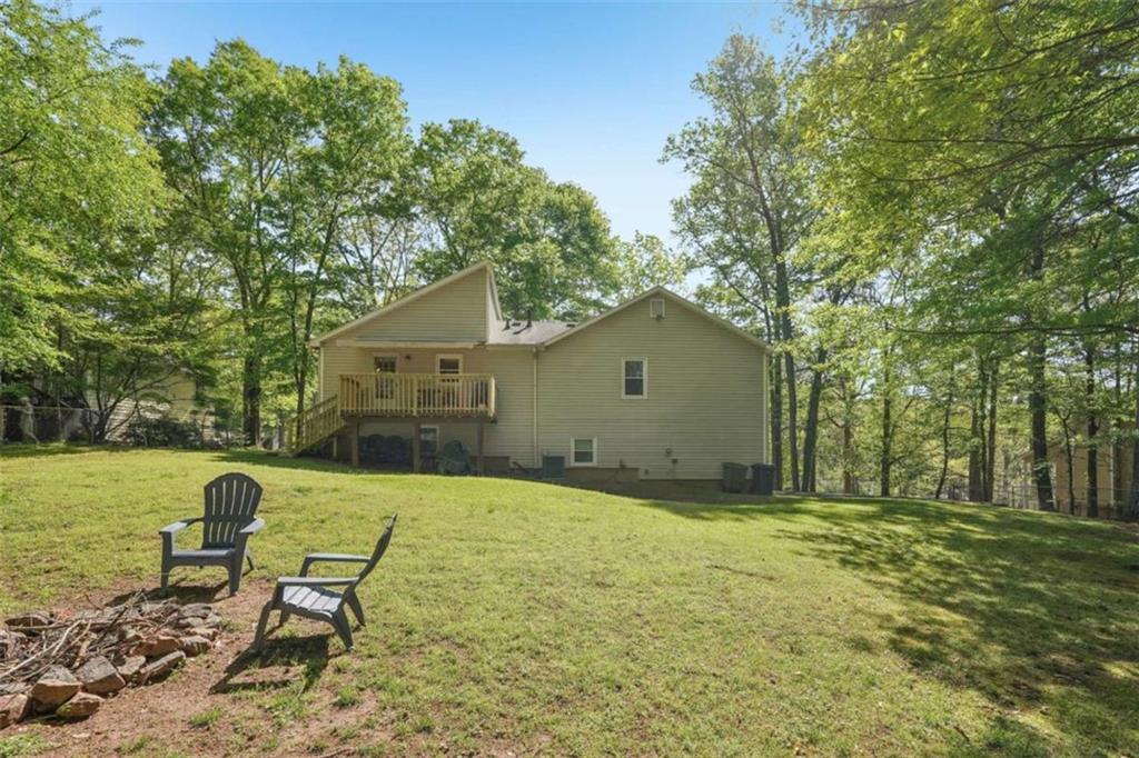 4315 Hickory Point Drive, Canton, Georgia image 6