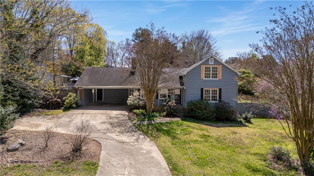 5042 Red Oak Lane, Gainesville, Georgia image 1