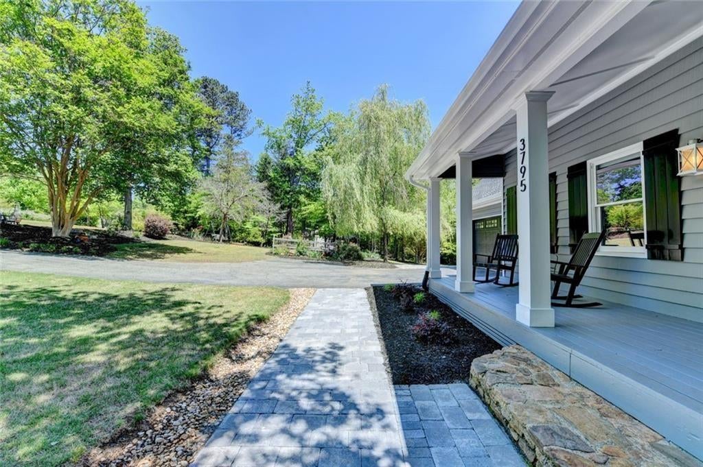 3795 Sinclair Shores Road