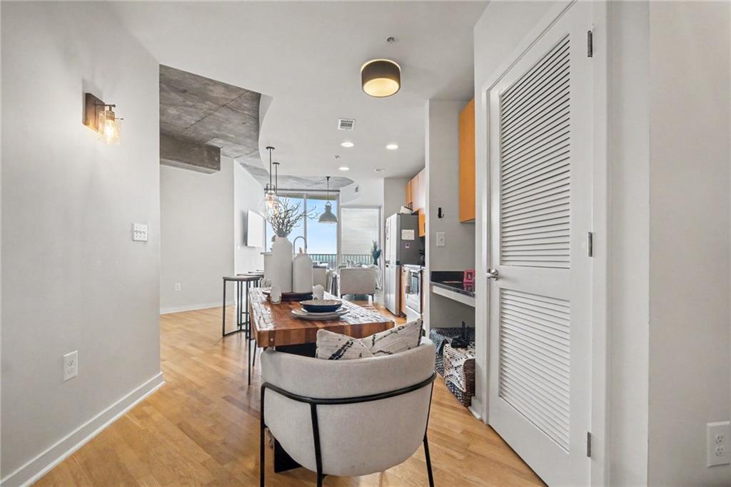 400 W Peachtree Street NW 3703