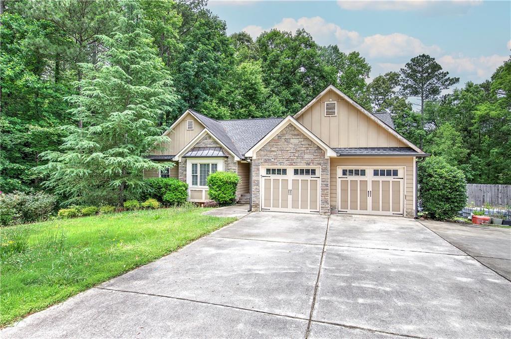 561 Holland Road