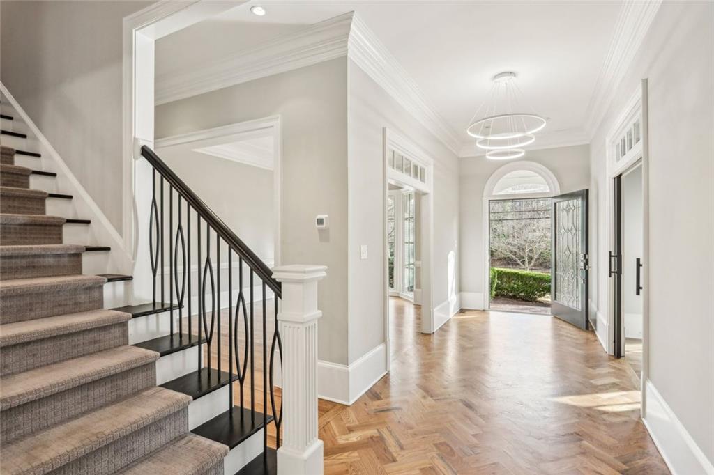 5120 Post Oak Tritt Road, Roswell, Georgia image 9