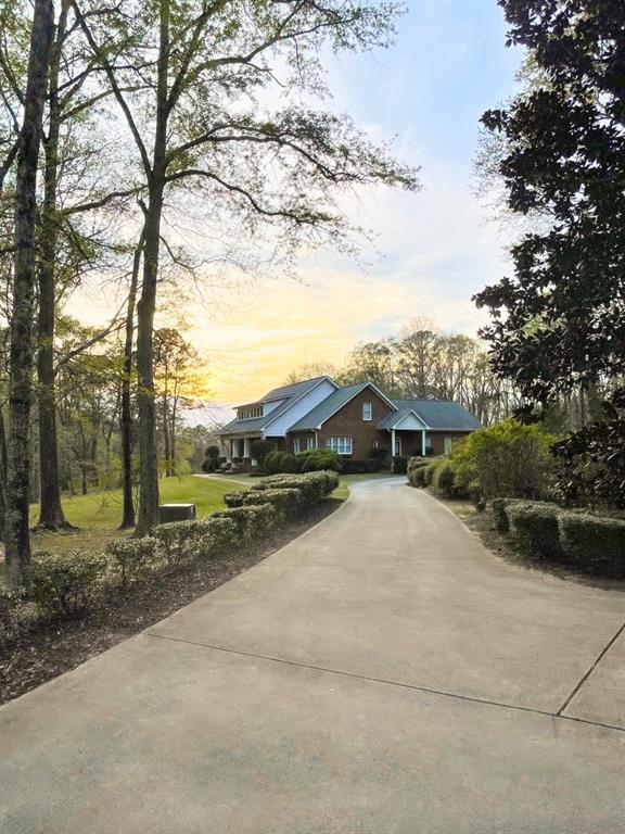 11905 Hutcheson Ferry Road