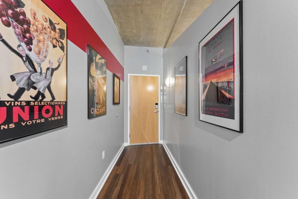 923 Peachtree Street NE 827