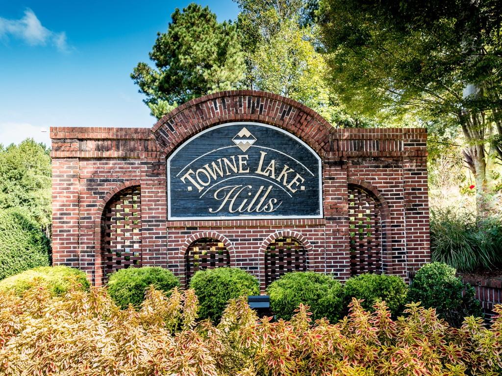 Towne Lake Hills North - Residential