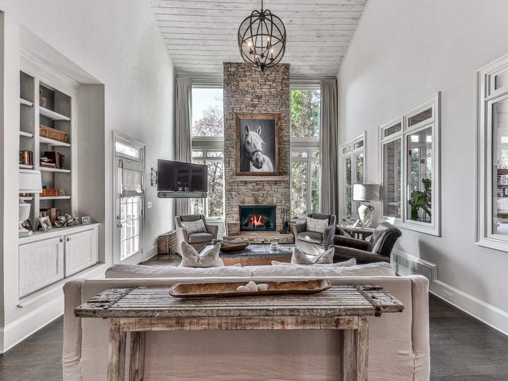 Towne Lake Hills North - Residential