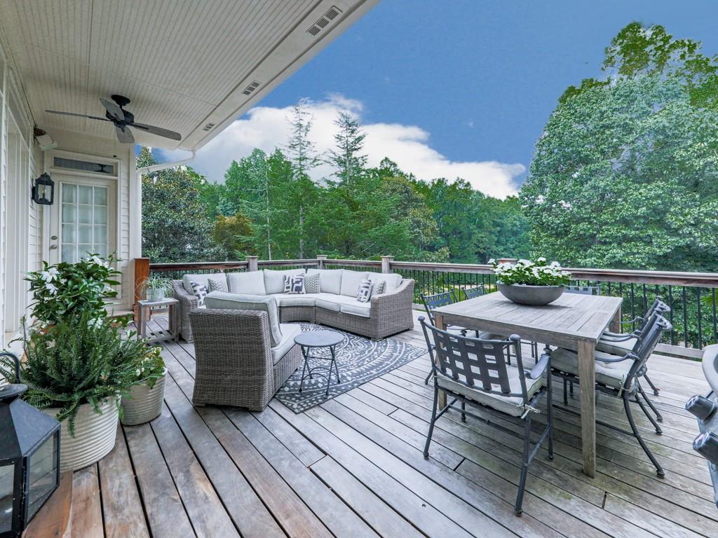 Towne Lake Hills North - Residential