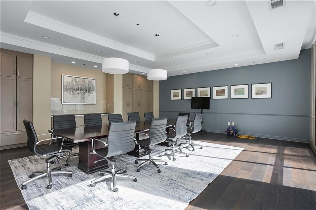 3481 Lakeside Drive NE 904