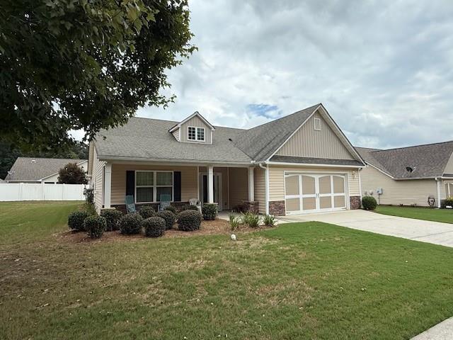 Hard-to-Find Home in the Popular 55+ Briarcrest Community!
Tucked away in a quiet spot at the back of the neighborhood, this 3-bedroom, 2-bath home offers the privacy you’ve been looking for with the convenience of being right in Jefferson. Inside, the vaulted family room creates a warm and open feel, while the separate dining room is perfect for gatherings. A sunny bonus room with big windows makes a great sitting area, office, or hobby space.
The kitchen is set up with plenty of counter space, a pantry, and a breakfast bar for easy meals. The oversized primary suite has a tray ceiling, large walk-in closet, and private bath with a walk-in shower. Two additional bedrooms give you space for guests or a home office.
Step outside and you’ll love one of the largest fenced yards in the community—rare for Briarcrest! Best part? The HOA takes care of both the front and back yards, so you can enjoy your outdoor space without the upkeep.
Briarcrest is designed for active adults and offers a pool, clubhouse, pavilion, and dog-walking area with views of the greenspace.