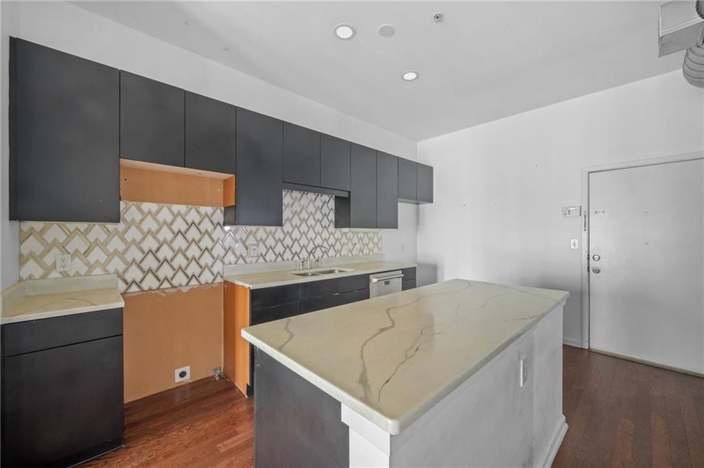 5300 Peachtree Road 2310