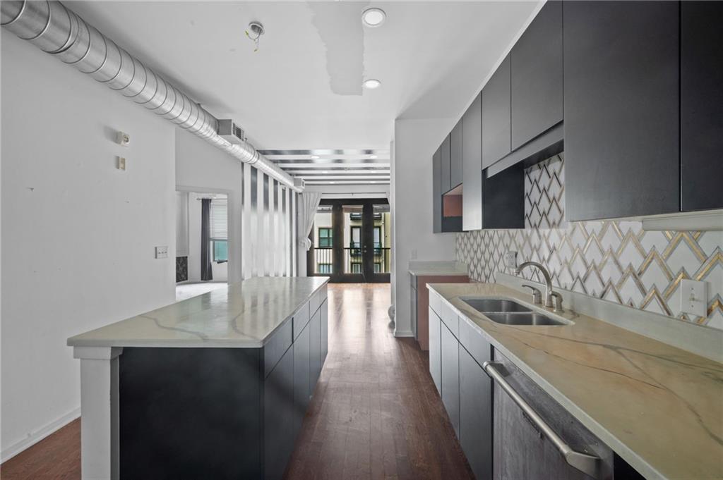 5300 Peachtree Road 2310