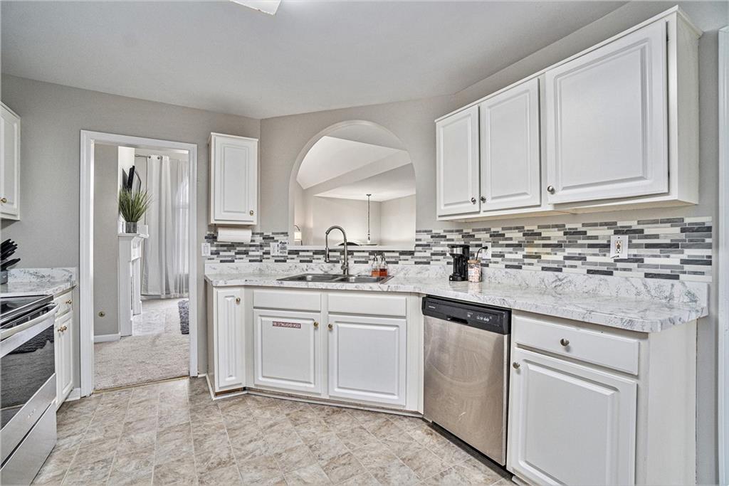 5990 Tate Drive, Austell, Georgia image 4