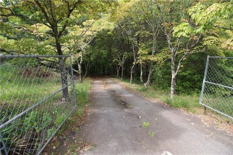Vacant Land For Sale - 3025 S Cherokee Lane<br/> Woodstock, GA 30188