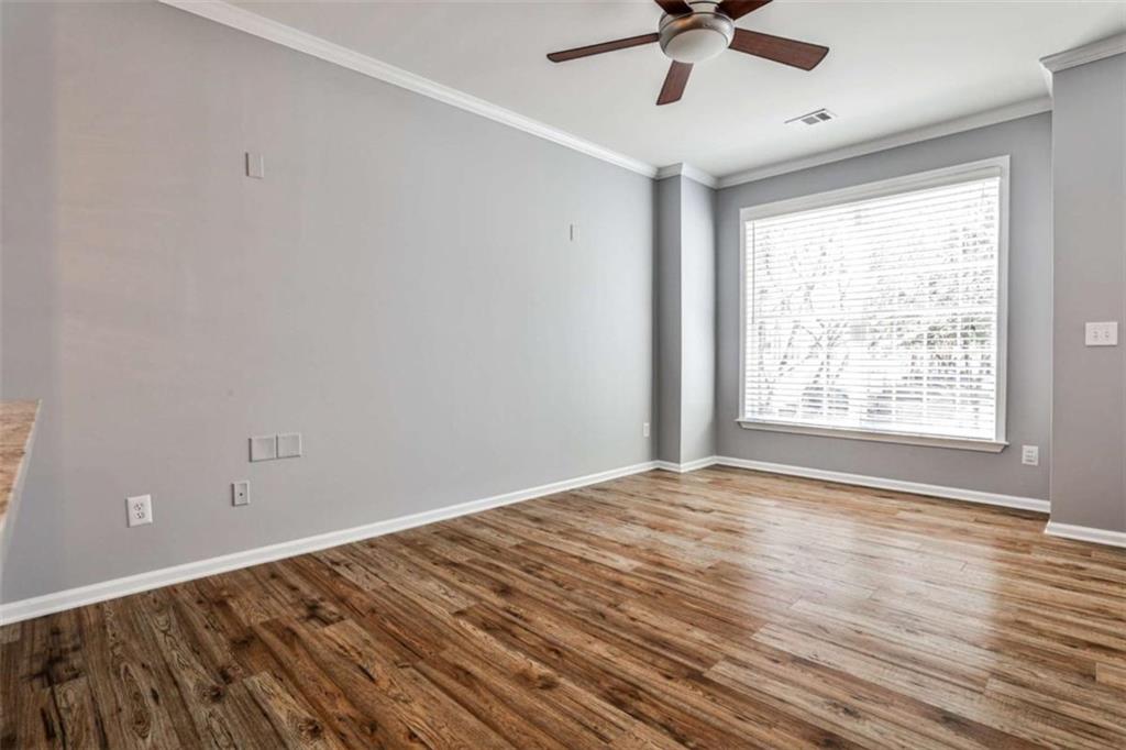 1126 VILLAGE Court