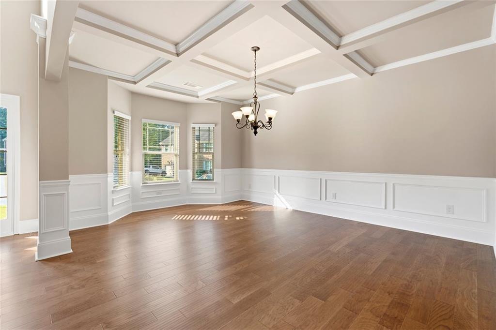 5290 CLINGMAN Court