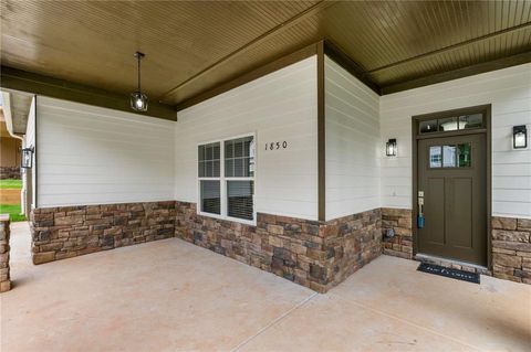 A home in Stone Mountain