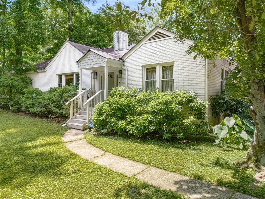Welcome to the home where dreams come true. This updated 3 bed, 2 bath ranch checks all the boxes: original hardwoods, abundant natural light, and a layout that perfectly balances open-concept living with private, spacious bedrooms. This home is warm and welcoming from the moment you step inside.
Outside, the magic continues—huge, fenced backyard, a covered back porch made for relaxing or entertaining, and a corner lot with driveway access on Bernice (not Glenwood!). It’s just the right amount of space—cozy, but roomy where it counts.
High vibes, great price, excellent location—let’s go!