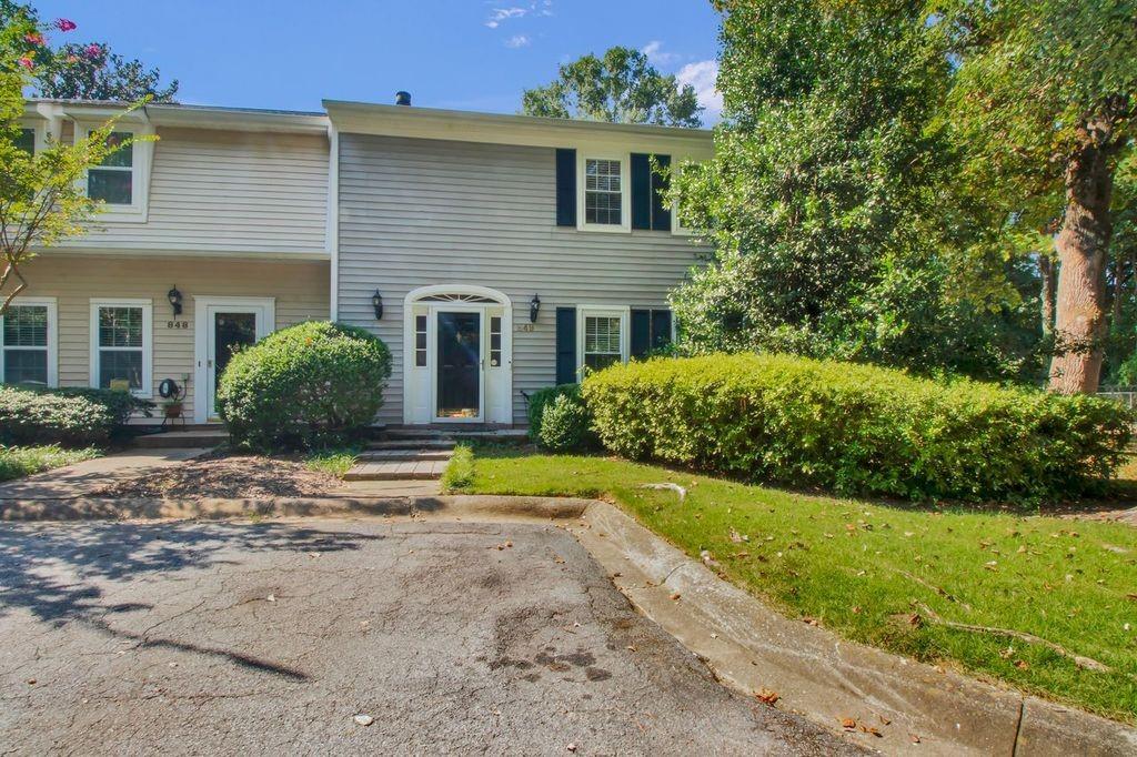 849 Heritage Square