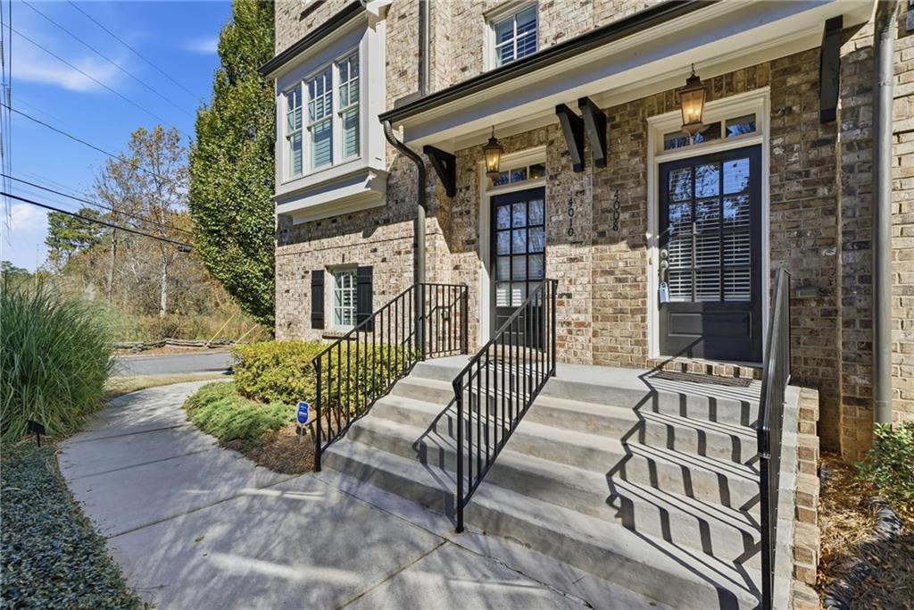 4008 Chastain Preserve Way NE