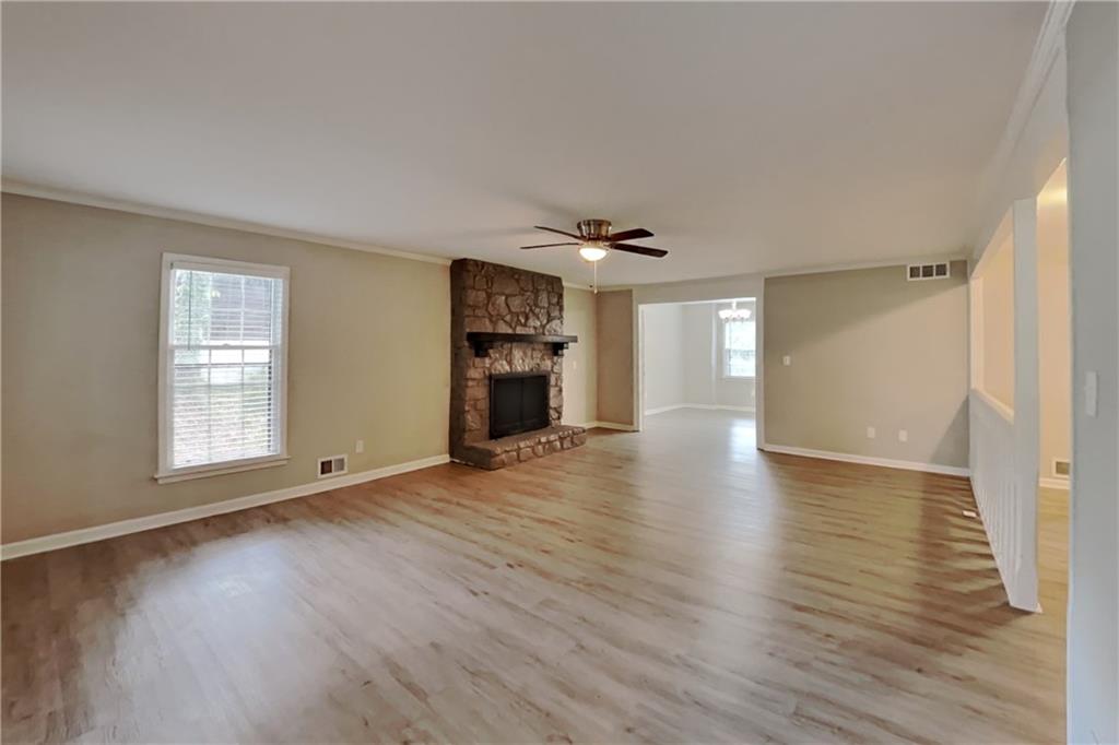 255 Saint Patrick Drive SW