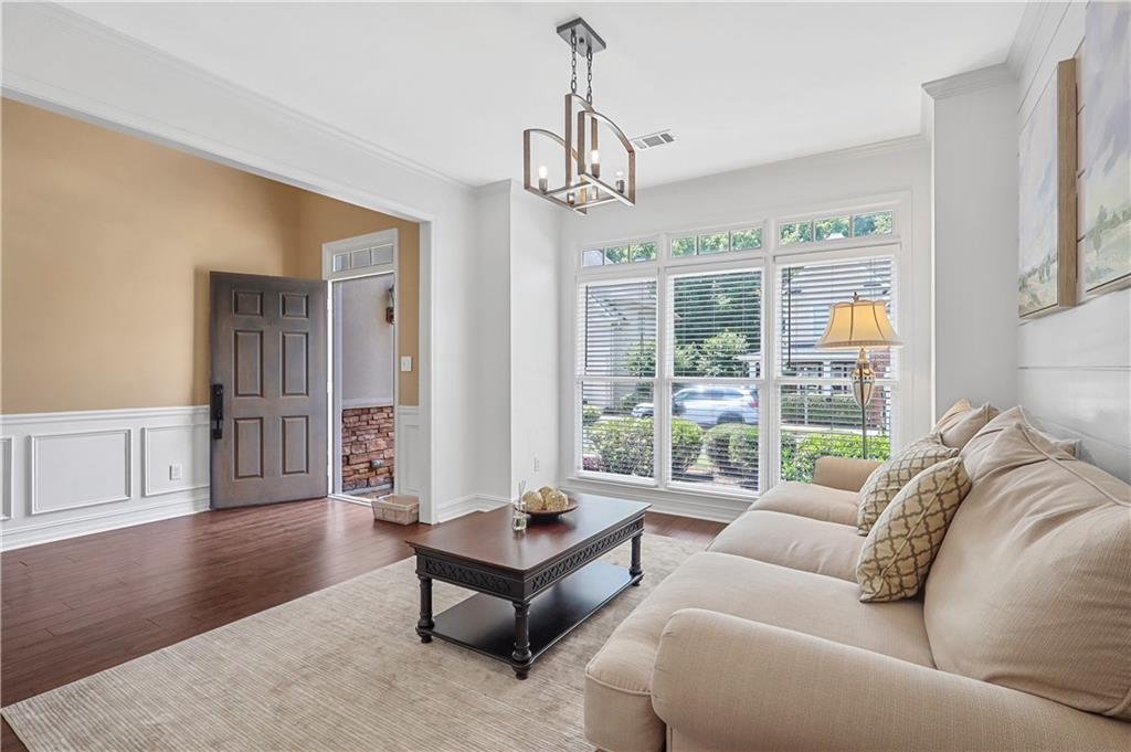2459 Chestnut Landing