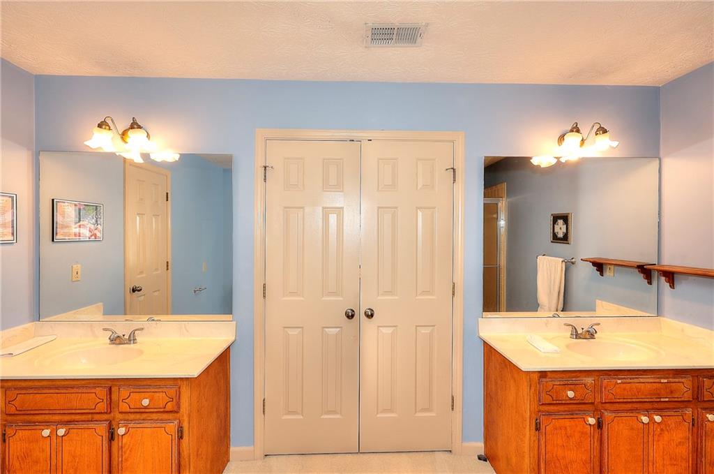 3740 Laurel Brook Way, Snellville, Georgia image 14