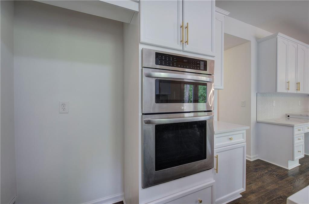 1043 Middlebrooke Drive, Canton, Georgia image 31