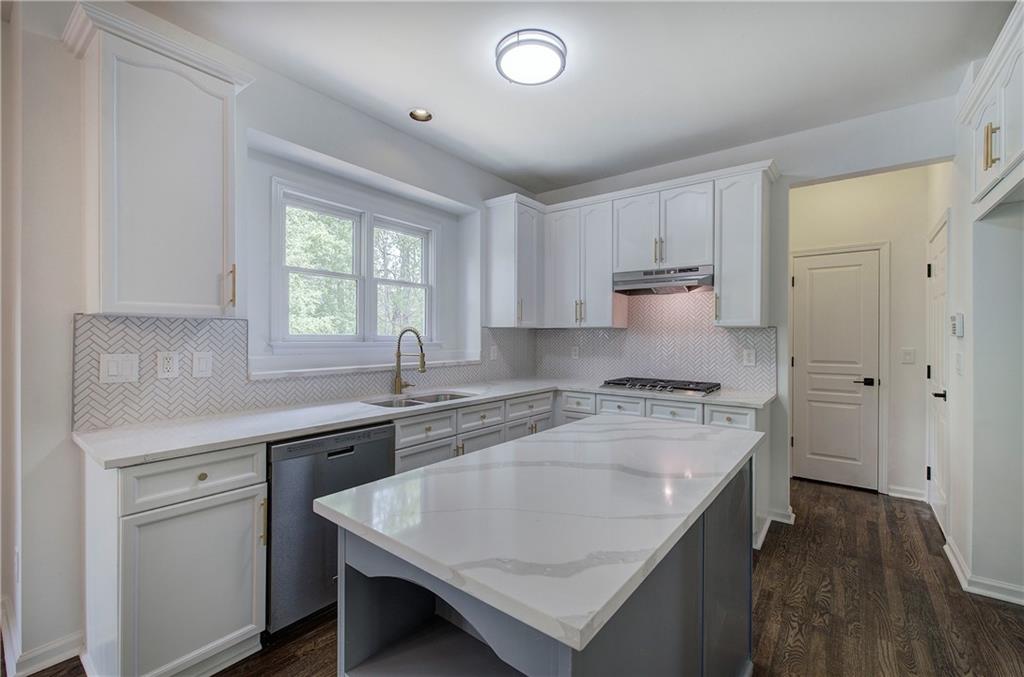 1043 Middlebrooke Drive, Canton, Georgia image 27
