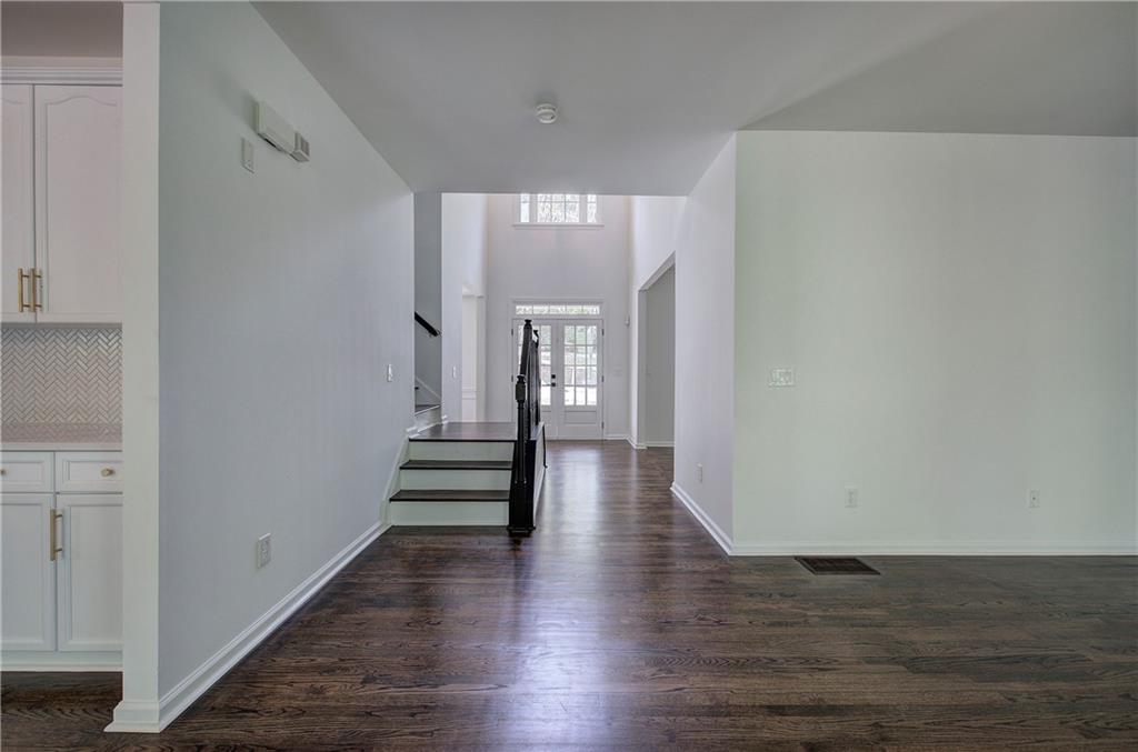 1043 Middlebrooke Drive, Canton, Georgia image 24