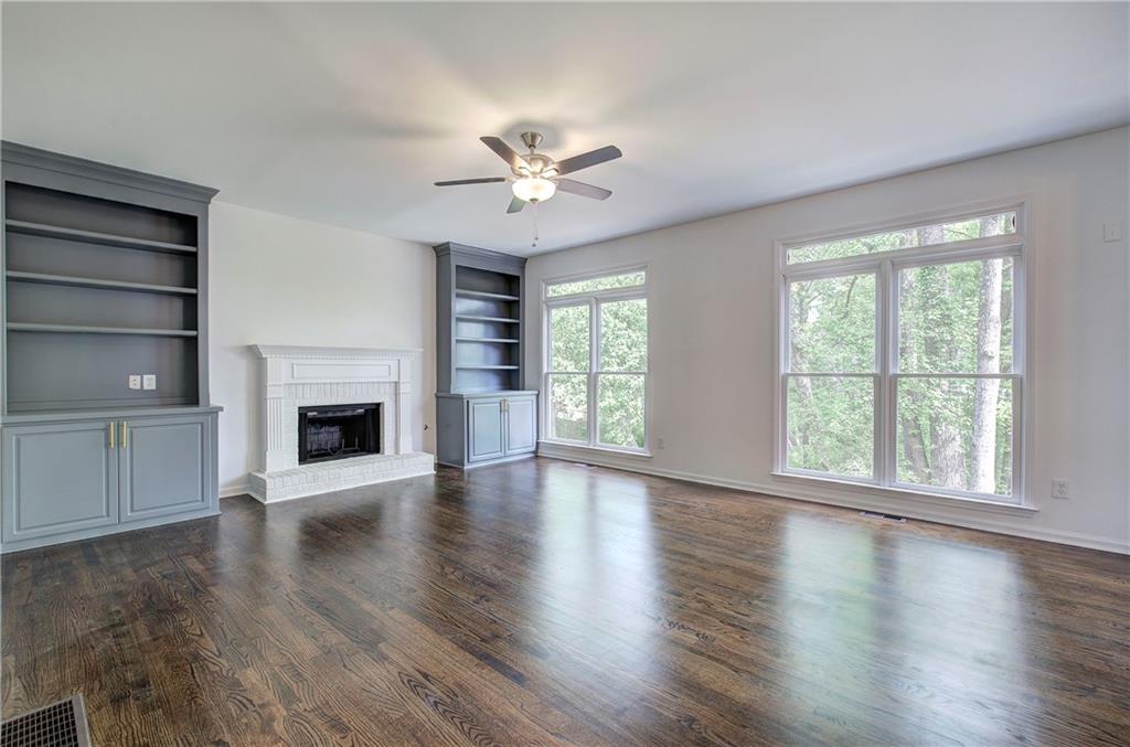 1043 Middlebrooke Drive, Canton, Georgia image 17